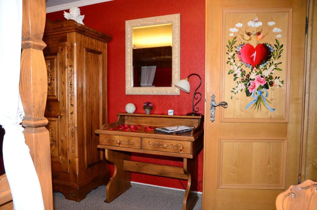 Kofflers-Heuriger Hotel Ettlingen Room photo